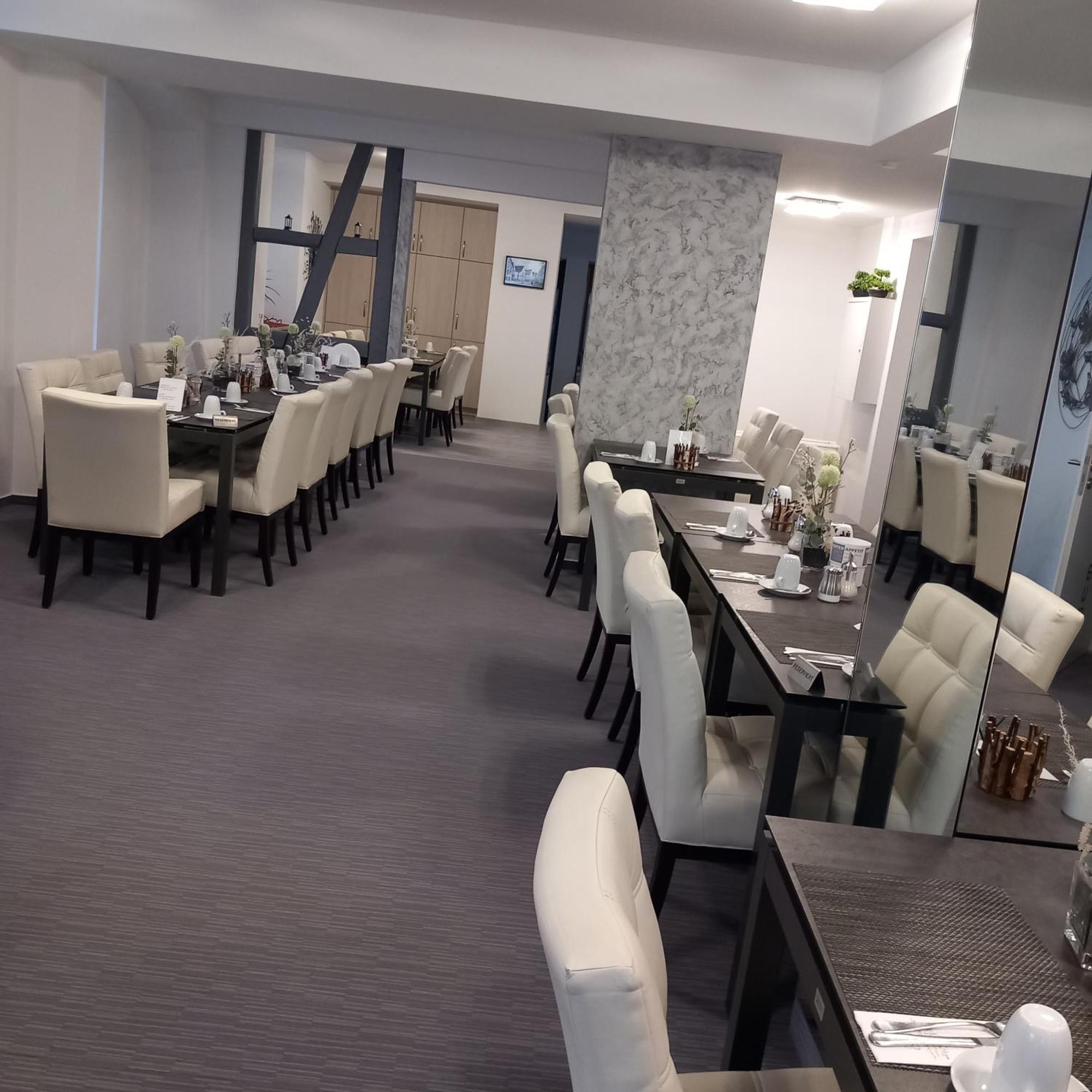 Hotel Traube 锡格马林根 外观 照片